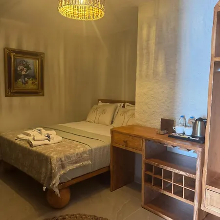 Sevilay Hanim Çeşme