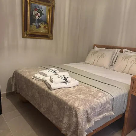 Sevilay Hanim Otel Çeşme