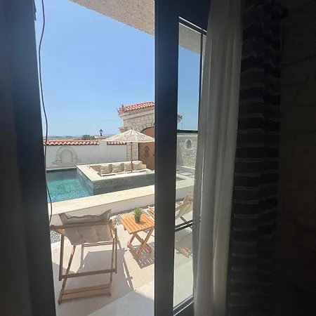 فندق Sevilay Hanim Çeşme