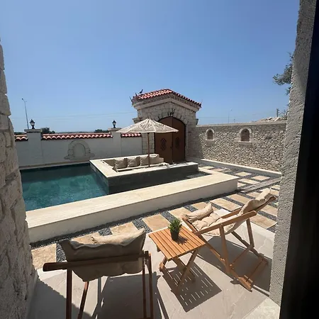 فندق Sevilay Hanim Çeşme