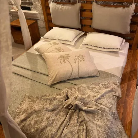 Sevilay Hanim Çeşme